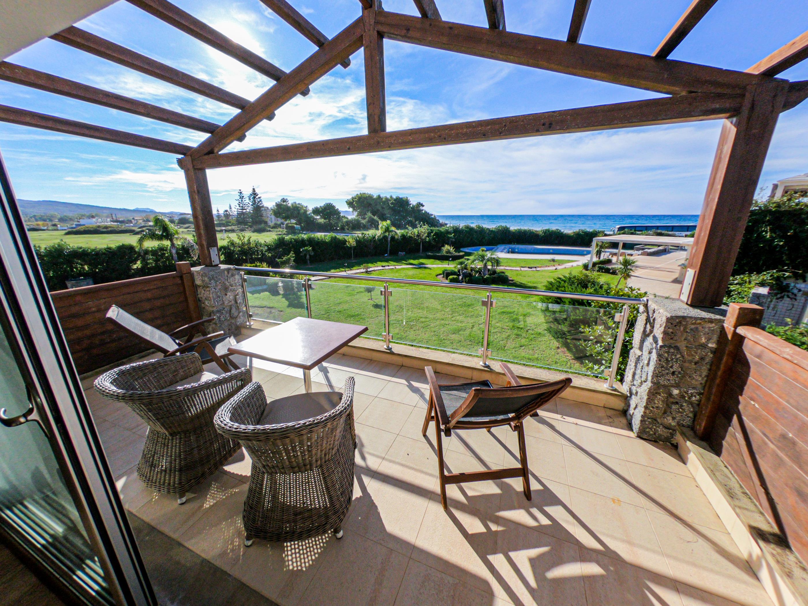 Restia Suites Exclusive Resort (Adults Only) Αχαράβη Εξωτερικό φωτογραφία